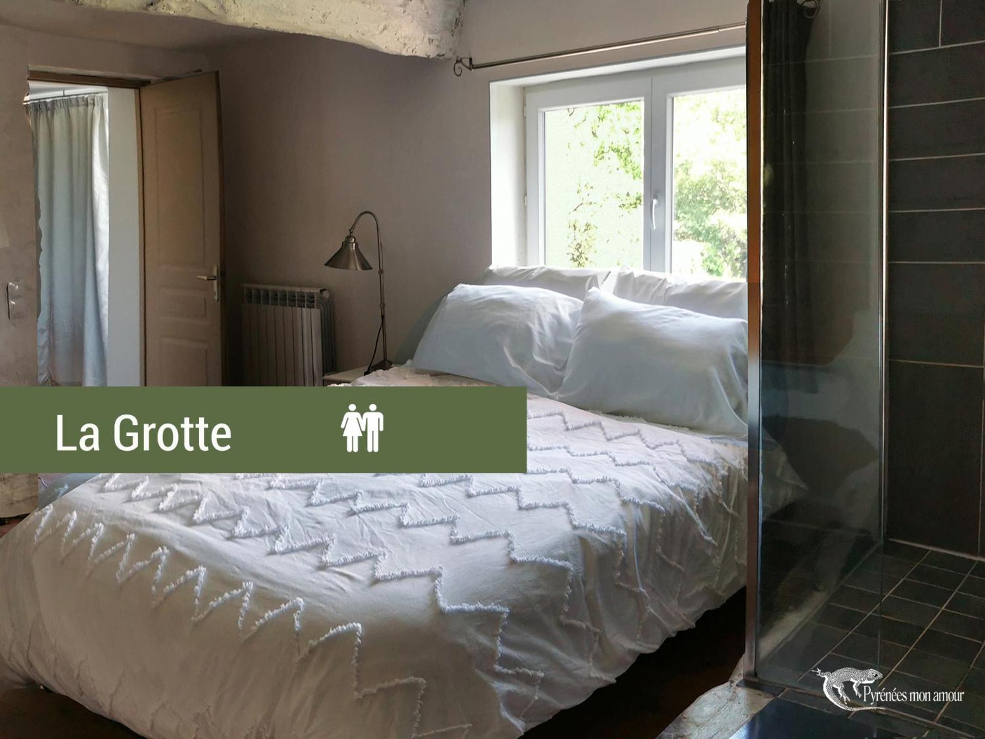 Pyrenees Mon Amour Felluns Room photo